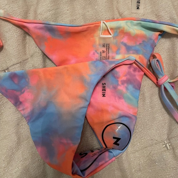 Shein bathing suit (3 piece) - Picture 2 of 4